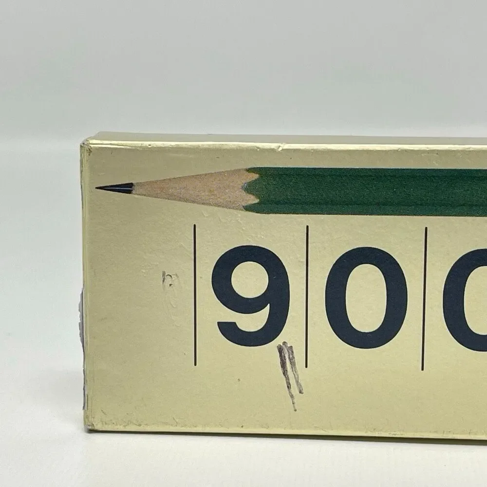 Mitsubishi Pencil 9000 HB 12 Pencils Animation Drawing Made In Japan Open Box